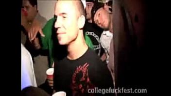 Pussy licked college teen sucks cock